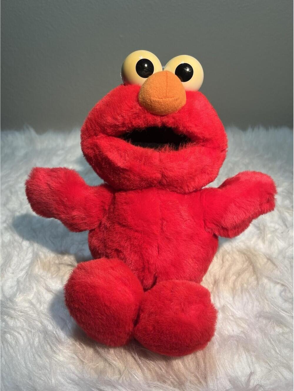 Vintage 1996 TYCO Sesame Street Henson Tickle Me Elmo Plush (WORKING)